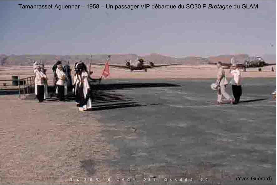 150-AERODROME-ET-BASE-1945-1962-34- (83) TAMANRASSET.jpg